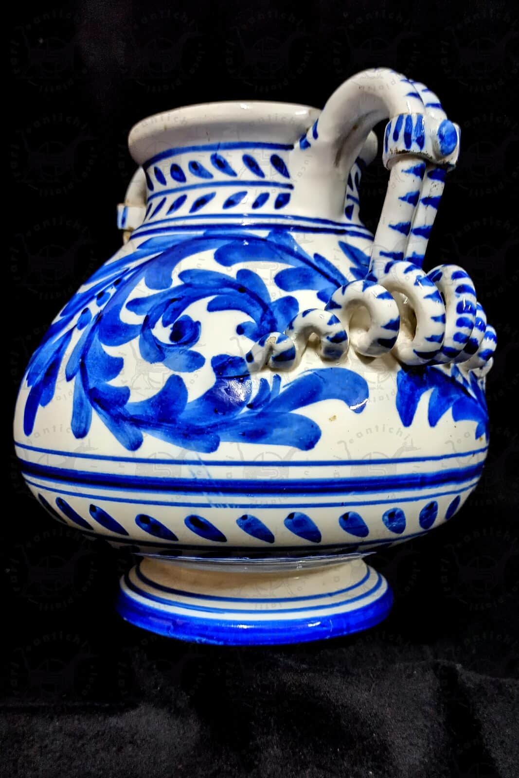 Ceramica_di_Ghirla_Vaso_con_decoro_a_rami_e foglie (4)